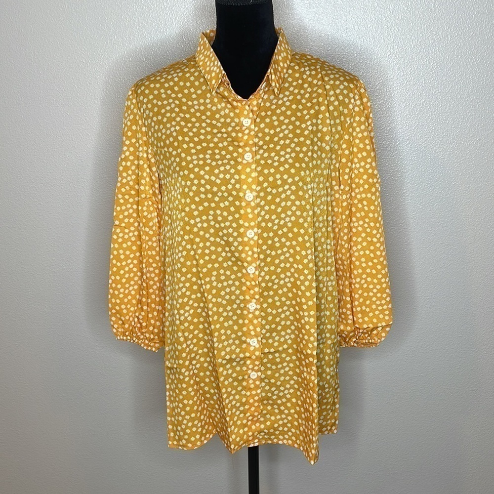 NWT V Neck Floral Print 3/4 Sleeve Loose Blouse Top Medium